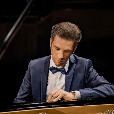 severin-von-eckardstein-by-irene-zandel-2