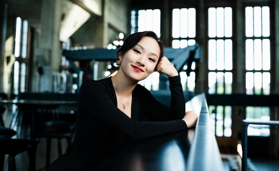 liya-wang-by-soeren-l-schirmer-2026-no-2-colour-jpeg